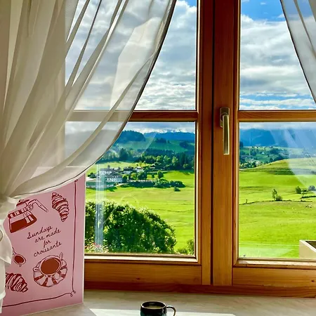 Lofti's Alpin View Apartment Oberreute